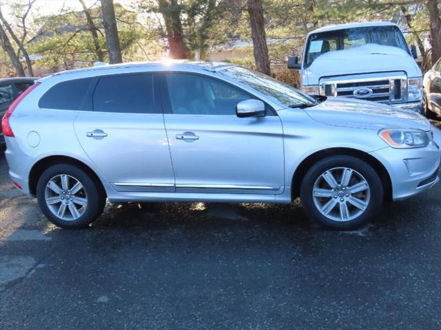 used 2017 Volvo XC60 car, priced at $7,290