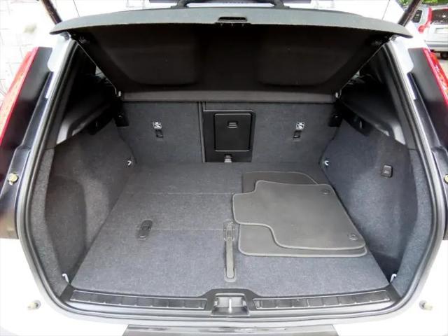 used 2022 Volvo XC40 car, priced at $17,790