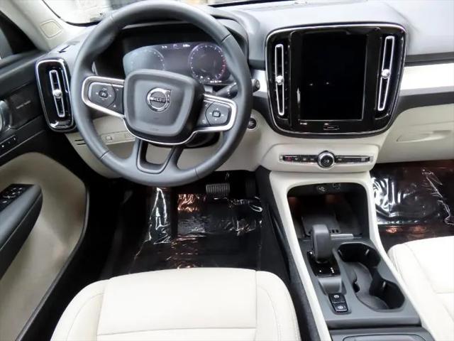 used 2022 Volvo XC40 car, priced at $17,790