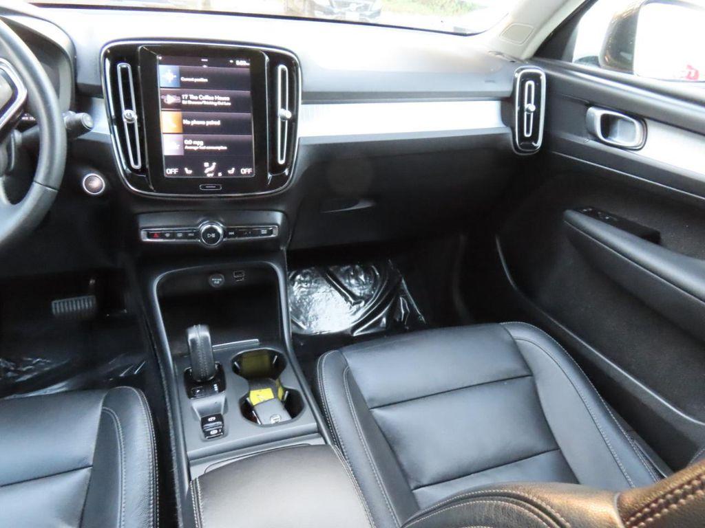 used 2021 Volvo XC40 car, priced at $17,490