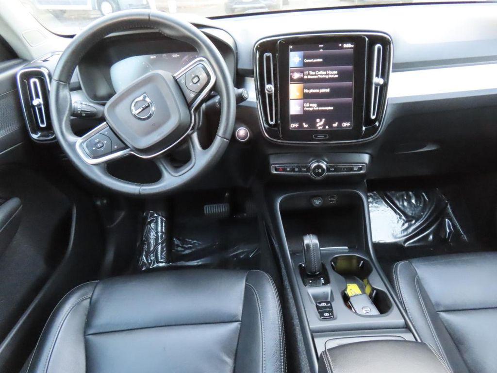 used 2021 Volvo XC40 car, priced at $17,490