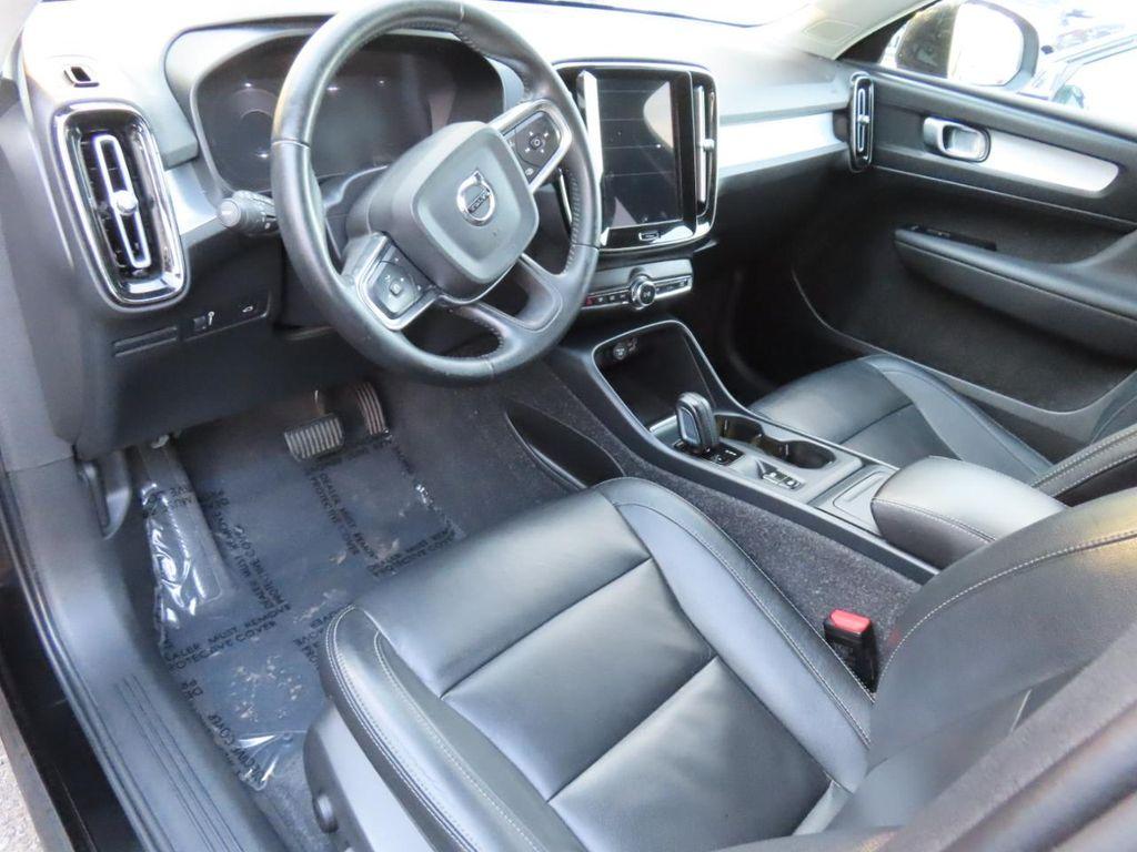 used 2021 Volvo XC40 car, priced at $17,490