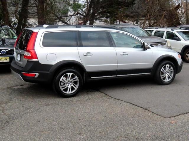 used 2015 Volvo XC70 car, priced at $11,590