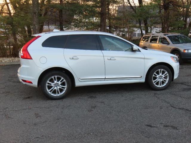 used 2014 Volvo XC60 car, priced at $9,590