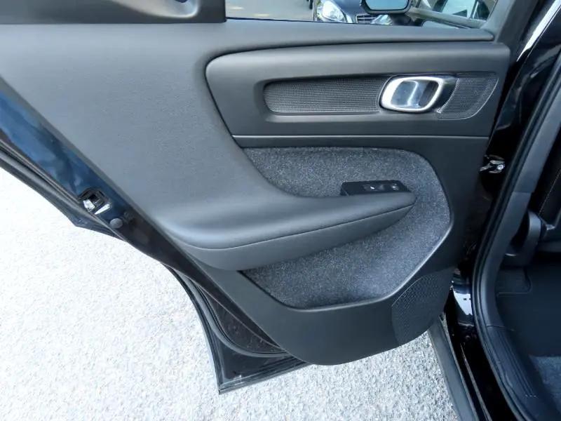 used 2021 Volvo XC40 car, priced at $16,590