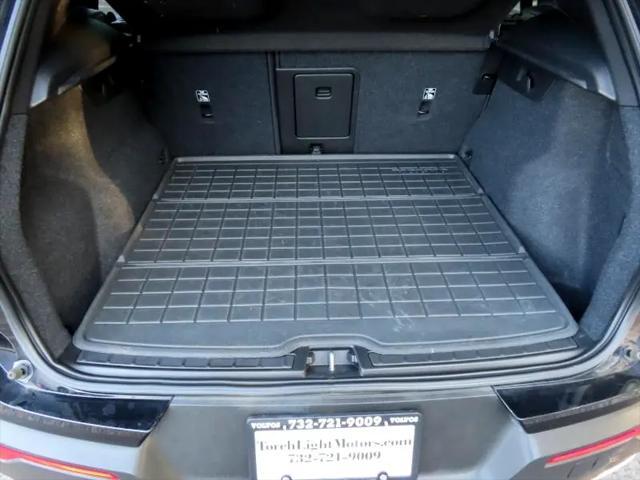 used 2021 Volvo XC40 car, priced at $17,590