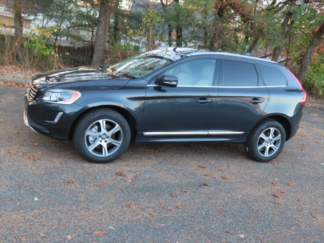 used 2015 Volvo XC60 car, priced at $9,890