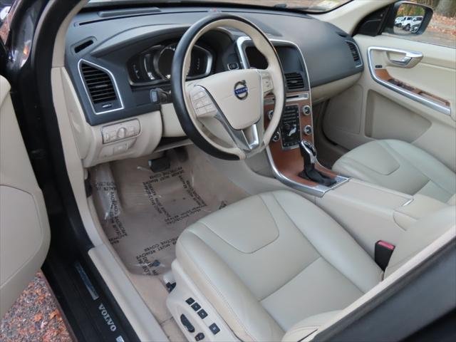 used 2015 Volvo XC60 car, priced at $9,890