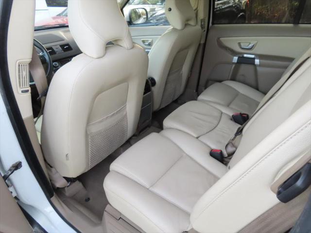 used 2013 Volvo XC90 car, priced at $8,490