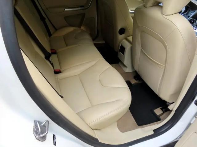 used 2015 Volvo XC60 car, priced at $8,990