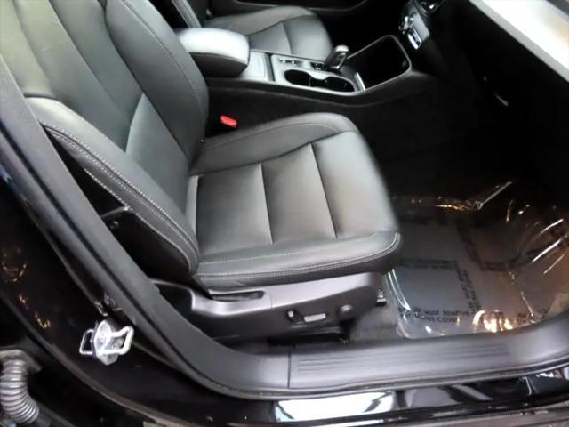 used 2021 Volvo XC40 car, priced at $15,990
