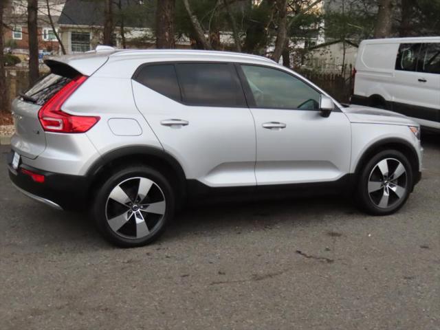 used 2019 Volvo XC40 car, priced at $14,890