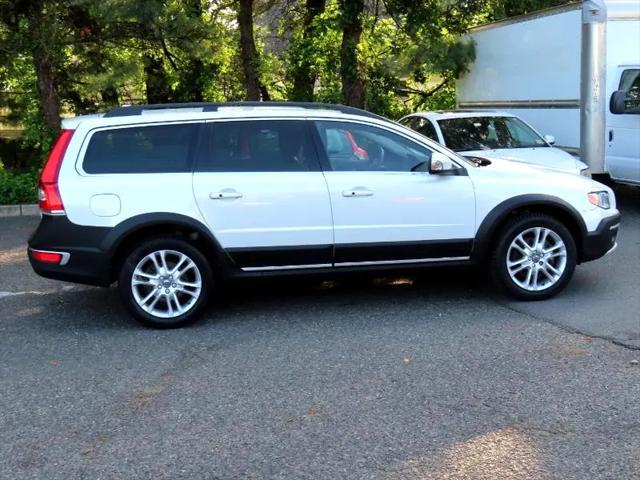 used 2016 Volvo XC70 car, priced at $11,990