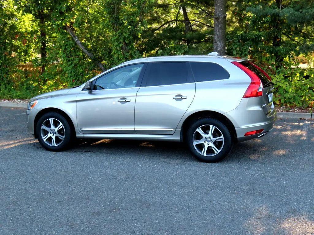 used 2015 Volvo XC60 car, priced at $8,690