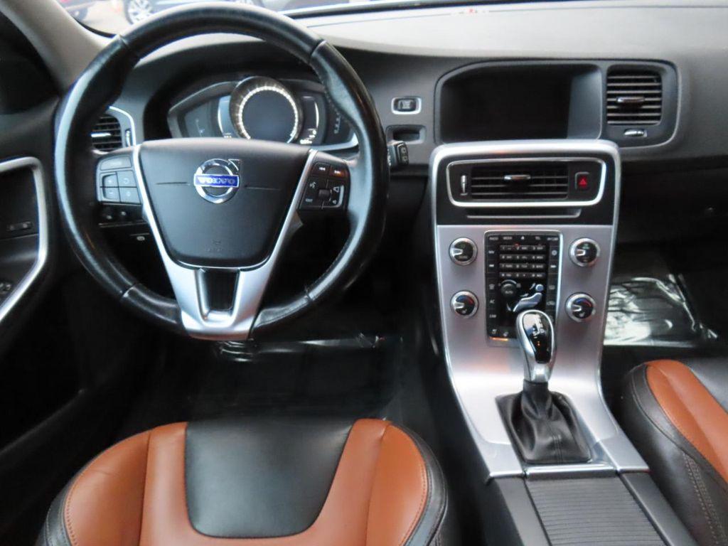 used 2018 Volvo V60 Cross Country car, priced at $12,690