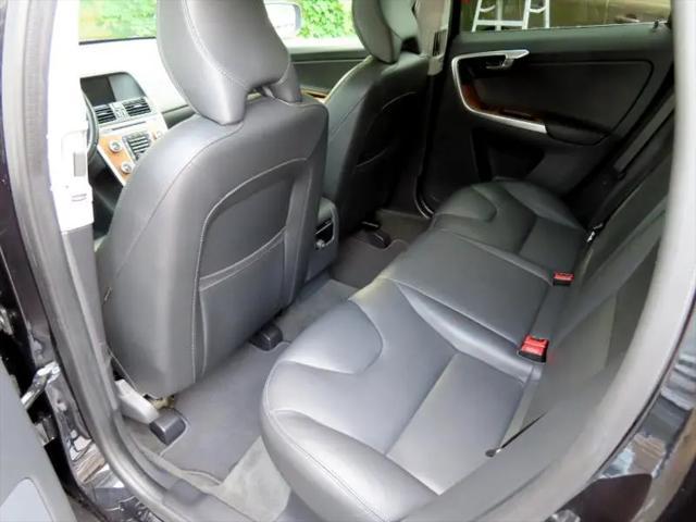 used 2017 Volvo XC60 car, priced at $9,590
