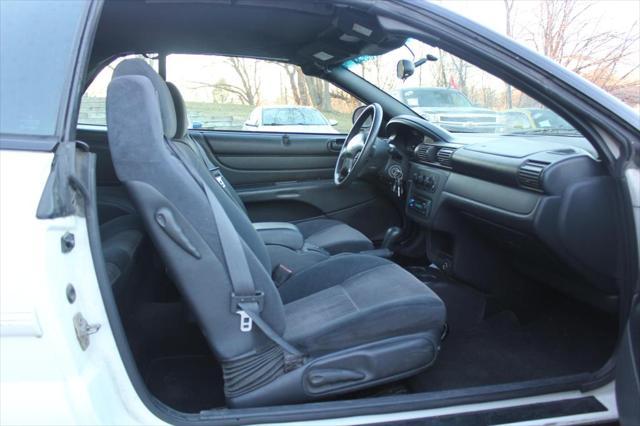 used 2006 Chrysler Sebring car, priced at $3,450