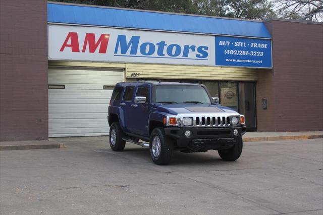 used 2009 Hummer H3 car, priced at $10,995