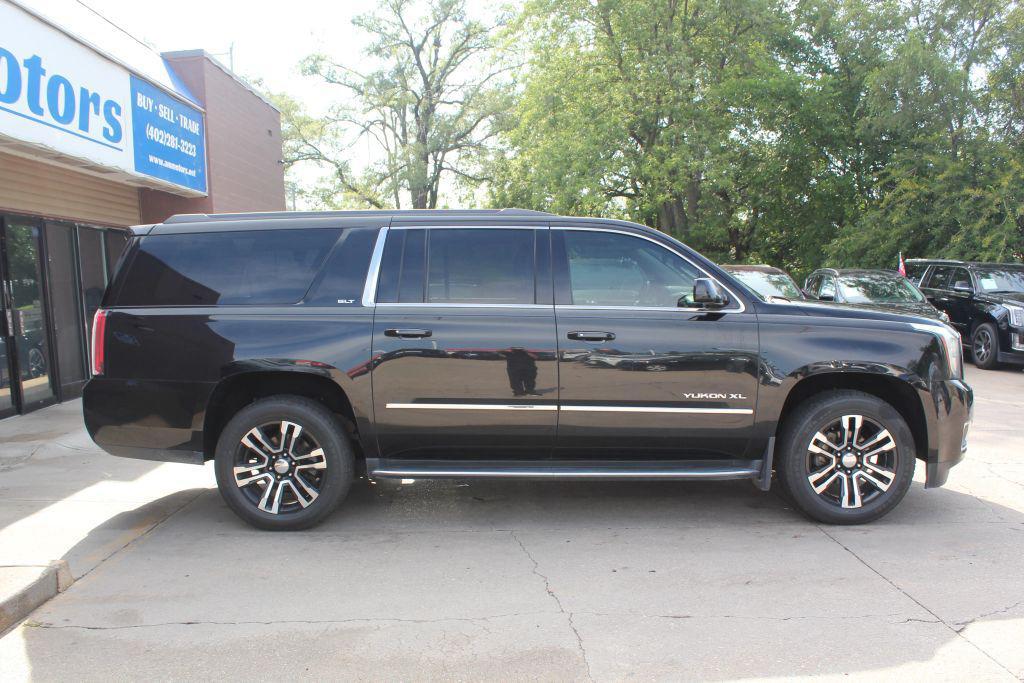 used 2016 GMC Yukon XL car, priced at $18,995