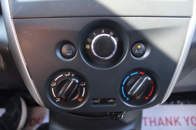 used 2015 Nissan Versa Note car, priced at $4,995