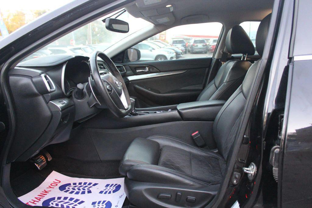 used 2016 Nissan Maxima car, priced at $13,800