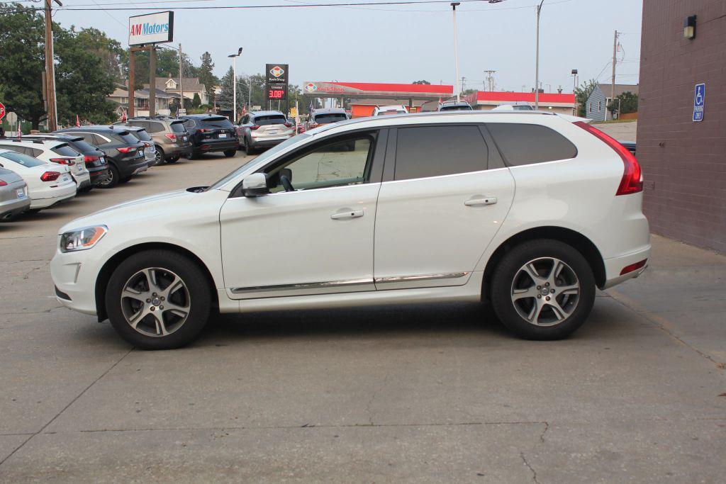 used 2014 Volvo XC60 car, priced at $7,450