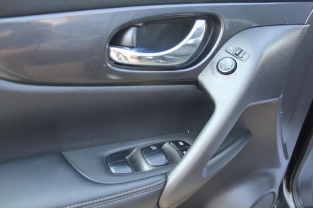 used 2019 Nissan Rogue car, priced at $11,950