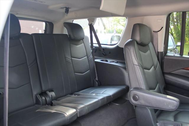 used 2015 Cadillac Escalade ESV car, priced at $17,995