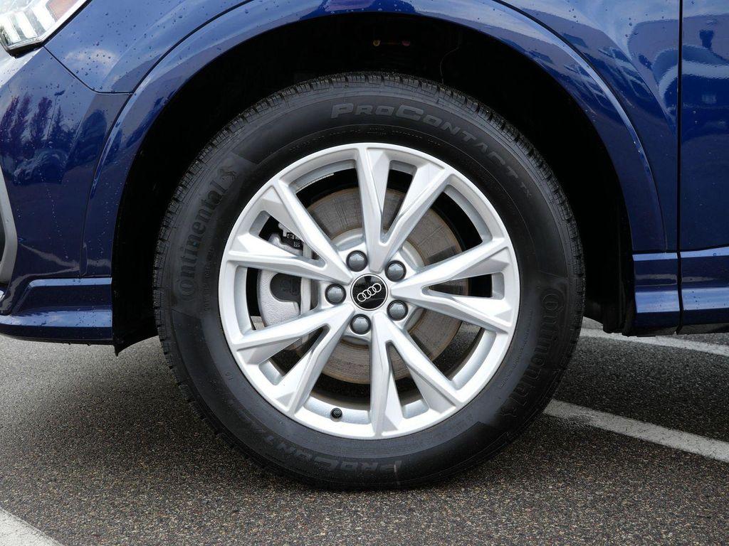 used 2025 Audi Q3 car, priced at $38,999