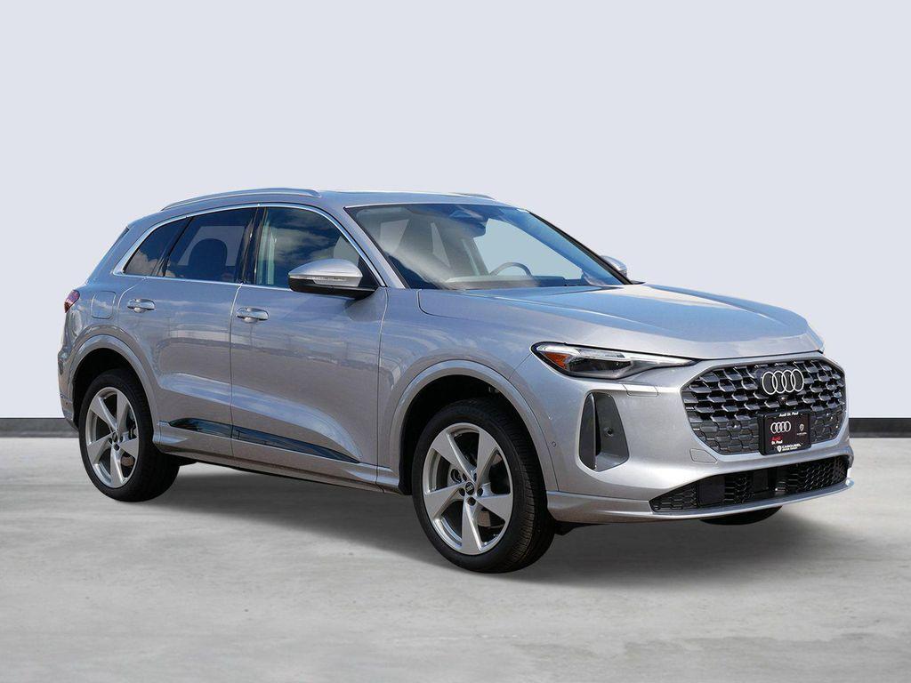 new 2025 Audi Q5 car, priced at $61,185