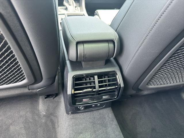 used 2024 Audi Q3 car, priced at $40,999