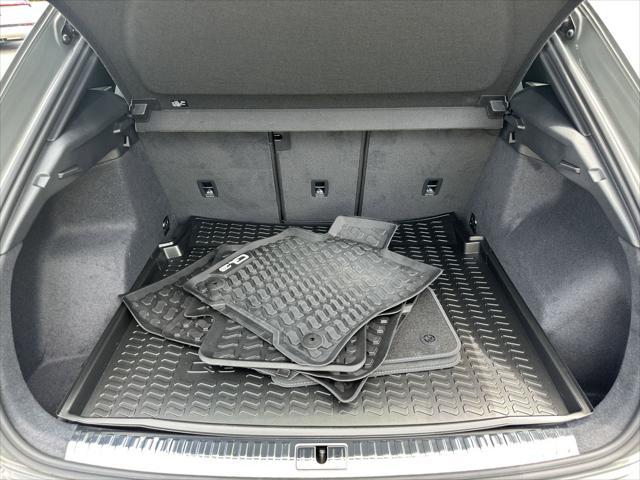 used 2024 Audi Q3 car, priced at $40,999