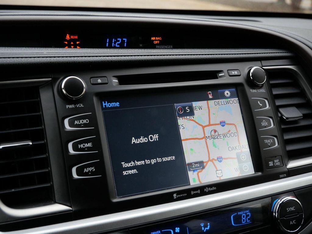 used 2017 Toyota Highlander Hybrid car, priced at $24,999