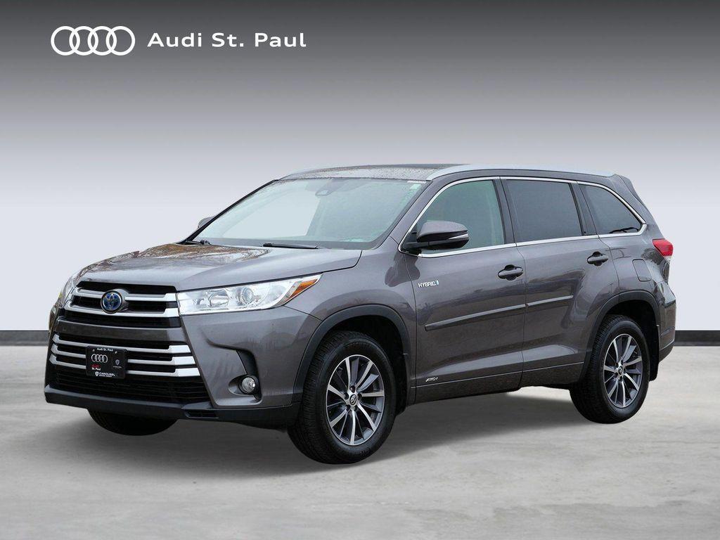 used 2017 Toyota Highlander Hybrid car, priced at $23,967