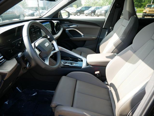 new 2025 Audi Q5 car, priced at $61,300