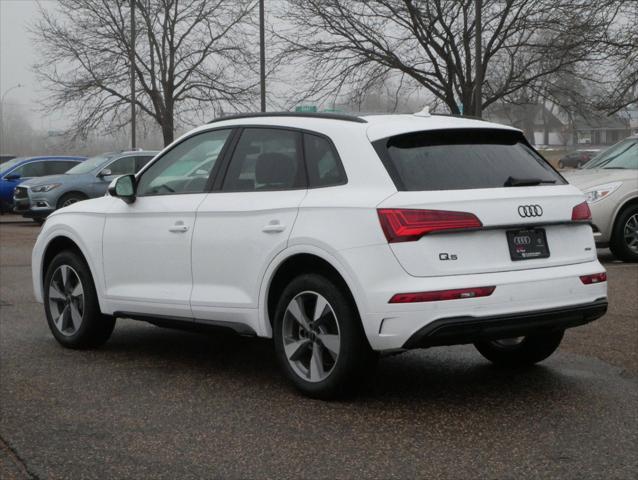 new 2025 Audi Q5 car, priced at $49,980