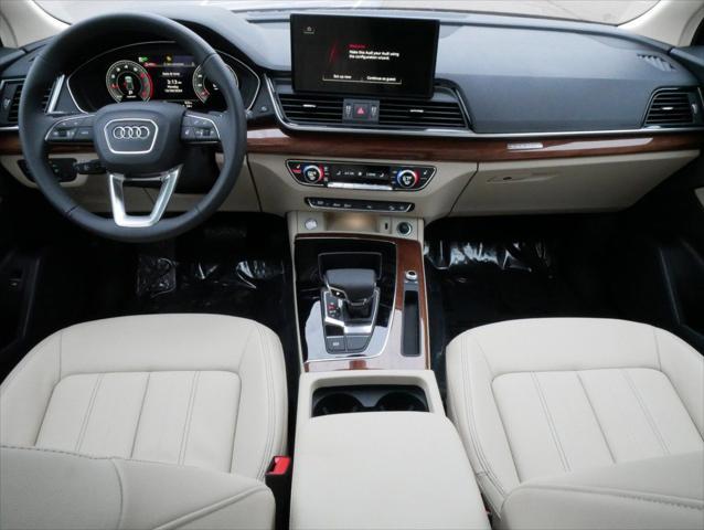 new 2025 Audi Q5 car, priced at $49,980