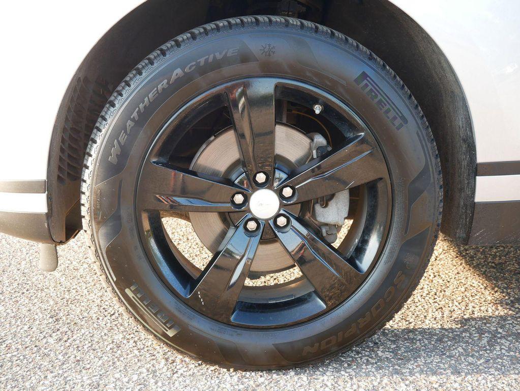 used 2020 Land Rover Range Rover Velar car, priced at $20,676