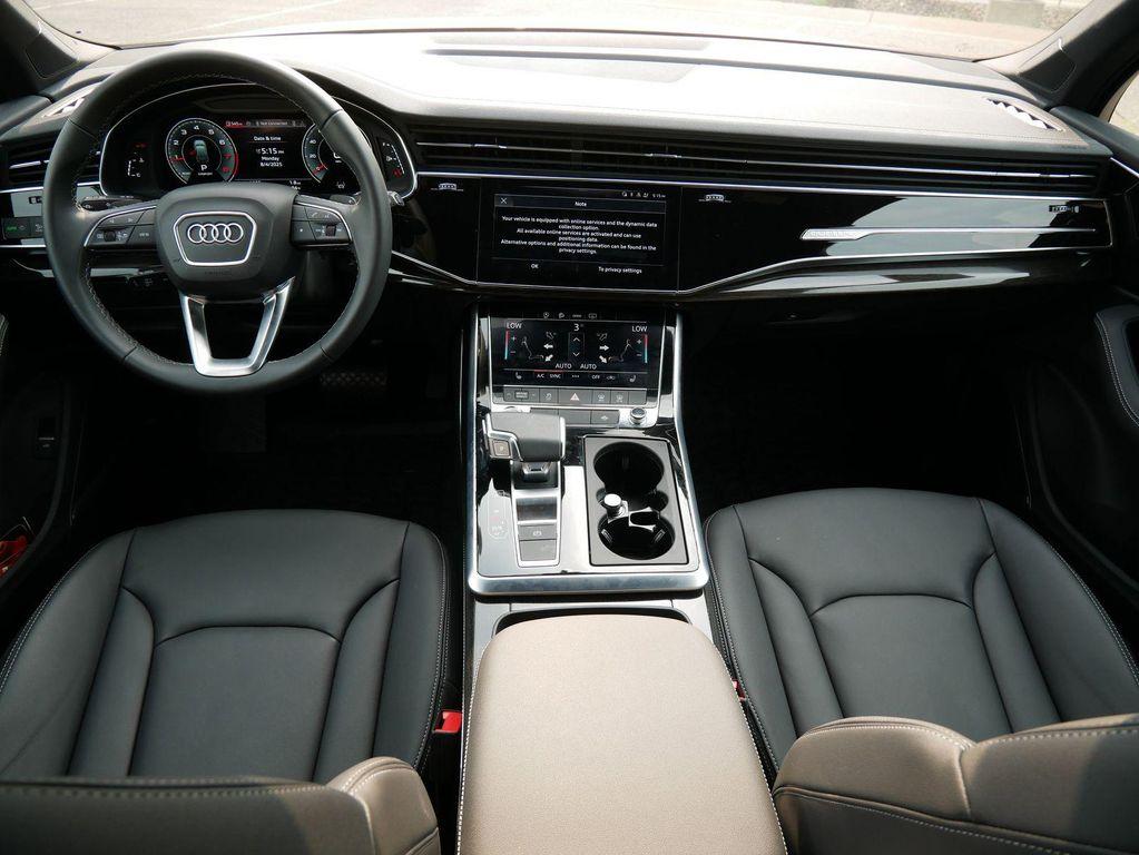 used 2025 Audi Q7 car, priced at $54,999