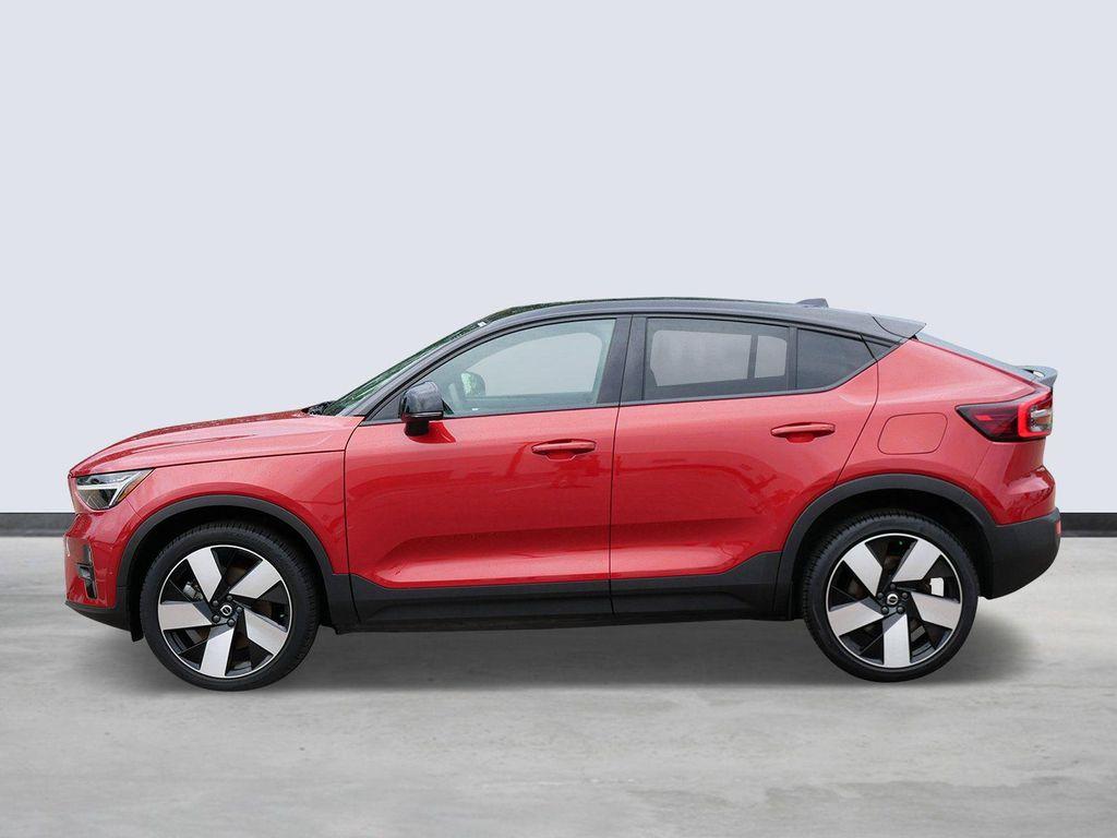 used 2022 Volvo C40 Recharge Pure Electric car, priced at $28,698