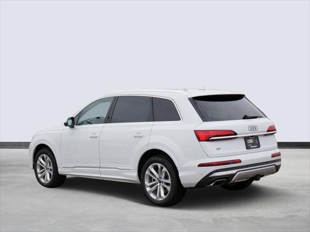 new 2025 Audi Q7 car, priced at $66,350