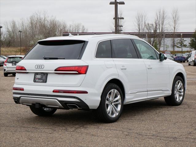 new 2025 Audi Q7 car, priced at $66,350