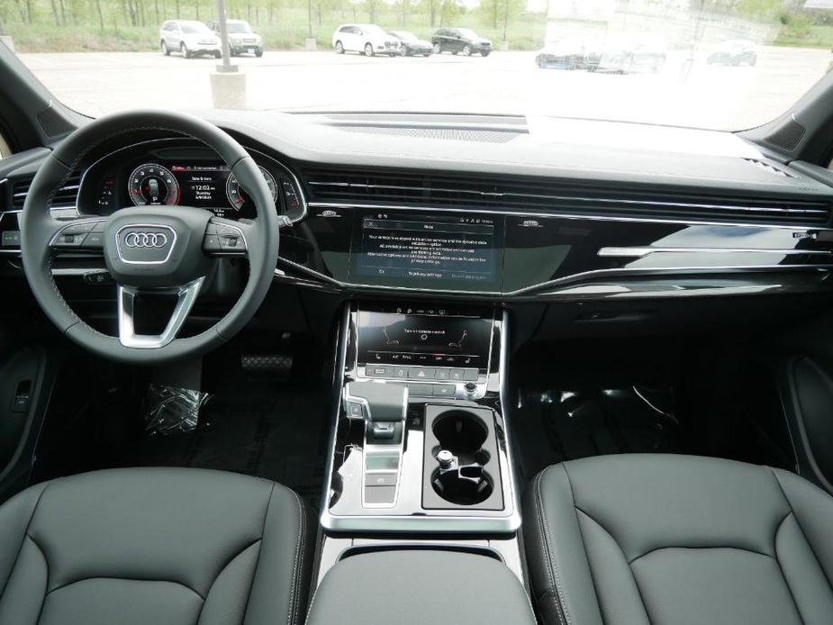 new 2025 Audi Q7 car, priced at $70,200