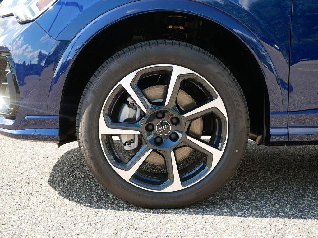 new 2025 Audi Q3 car, priced at $44,971