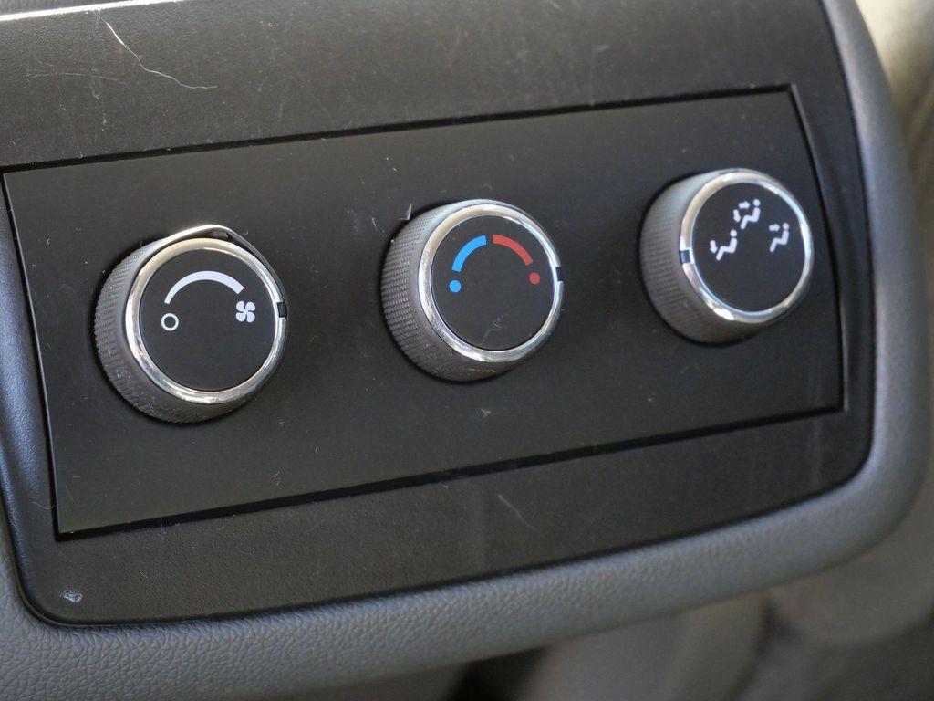 used 2015 Buick Enclave car, priced at $7,900