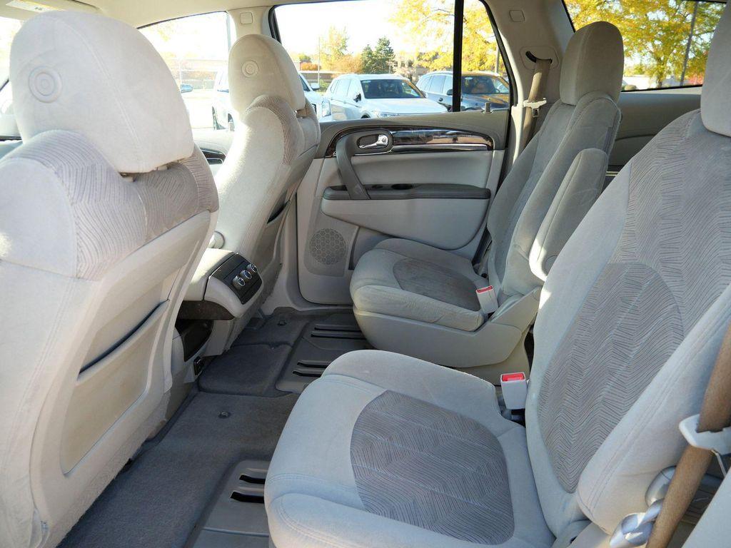 used 2015 Buick Enclave car, priced at $7,900