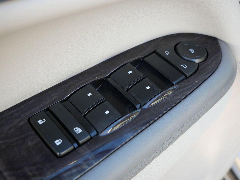 used 2015 Buick Enclave car, priced at $7,900