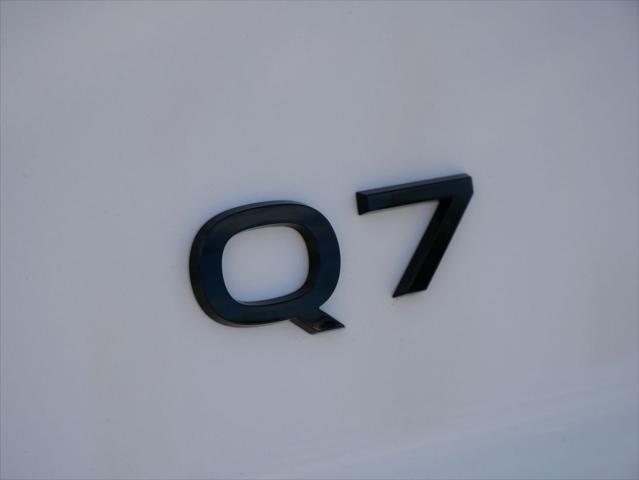 new 2025 Audi Q7 car, priced at $74,795