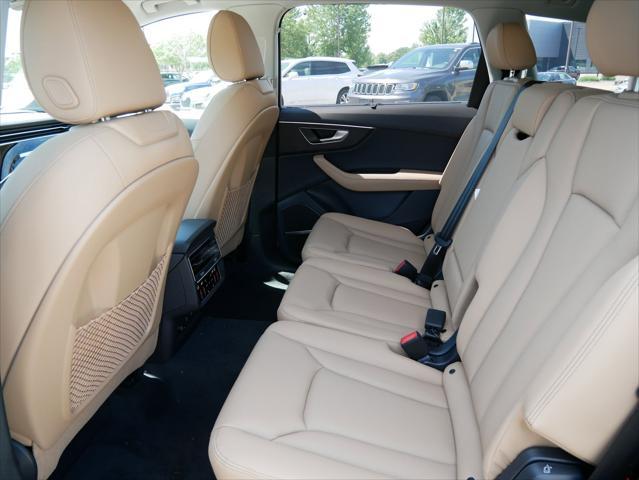 new 2025 Audi Q7 car, priced at $74,795