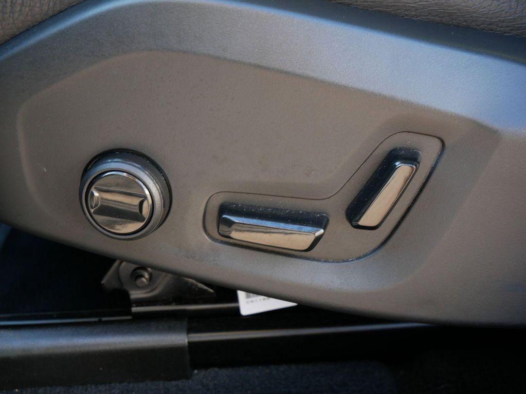 used 2024 Volvo XC60 Recharge Plug-In Hybrid car, priced at $48,999